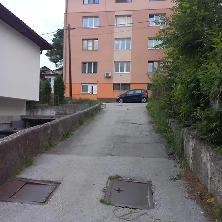 - Bascarsija Kim