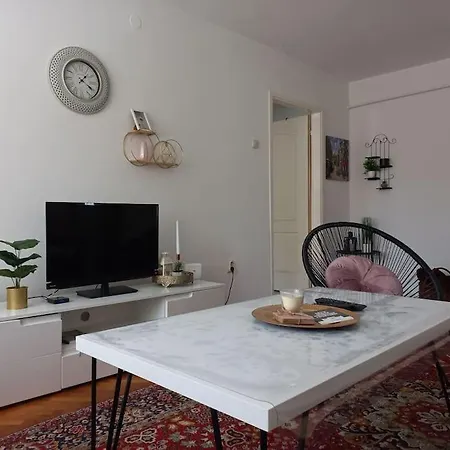 - Bascarsija Kim Apartment *