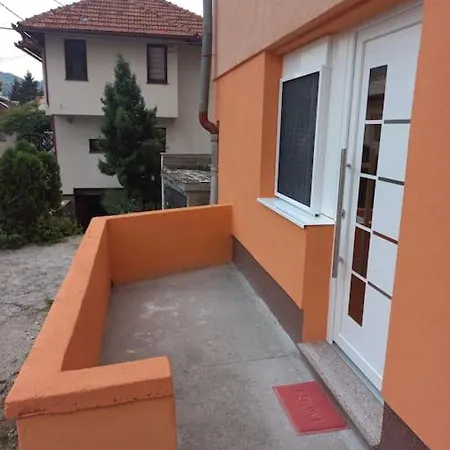 - Bascarsija Kim Διαμέρισμα